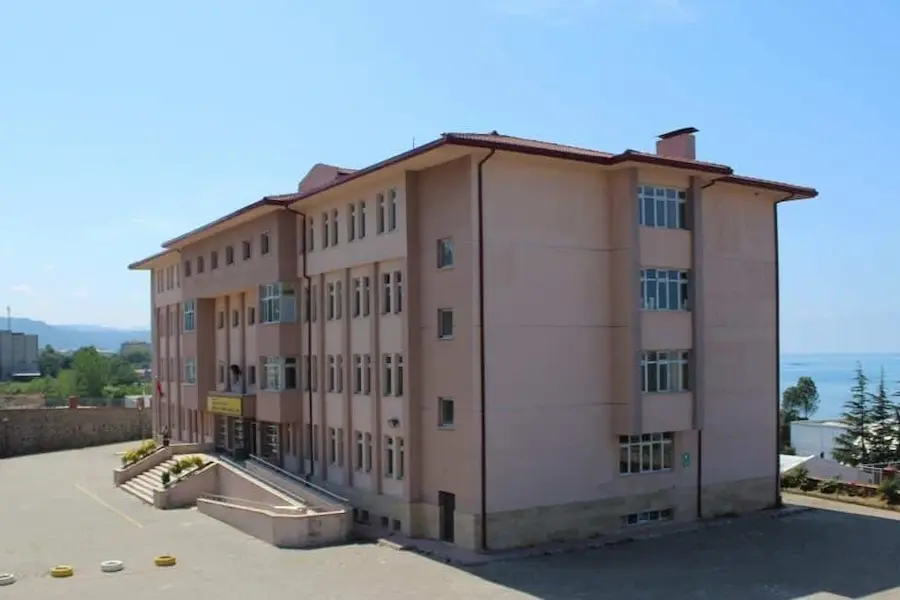 Arsin Mesleki ve Teknik Anadolu Lisesi İnşaatı